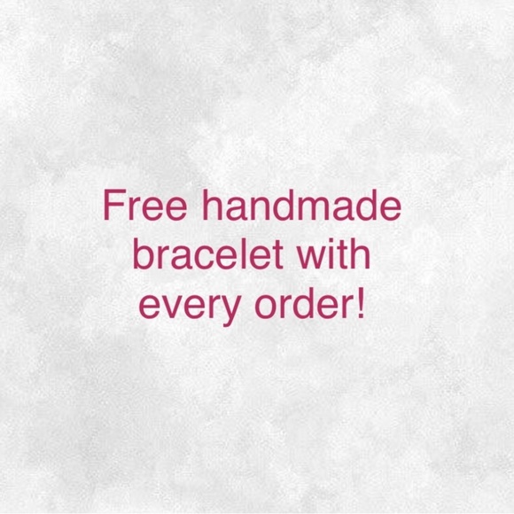 !3 for $25! Bright Pink Statement Necklace - Picture 6 of 6